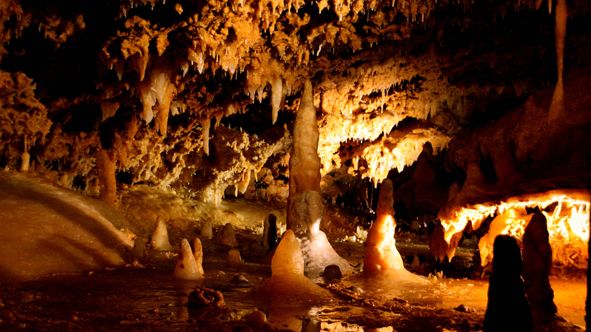 La Grotte du Grand Roc